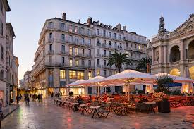 toulon bon quartiers